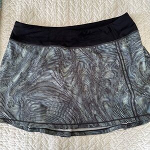 Lululemon skort. Like new!
